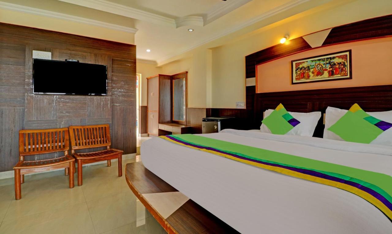 Sky Pie Hotel Dharamshala Esterno foto