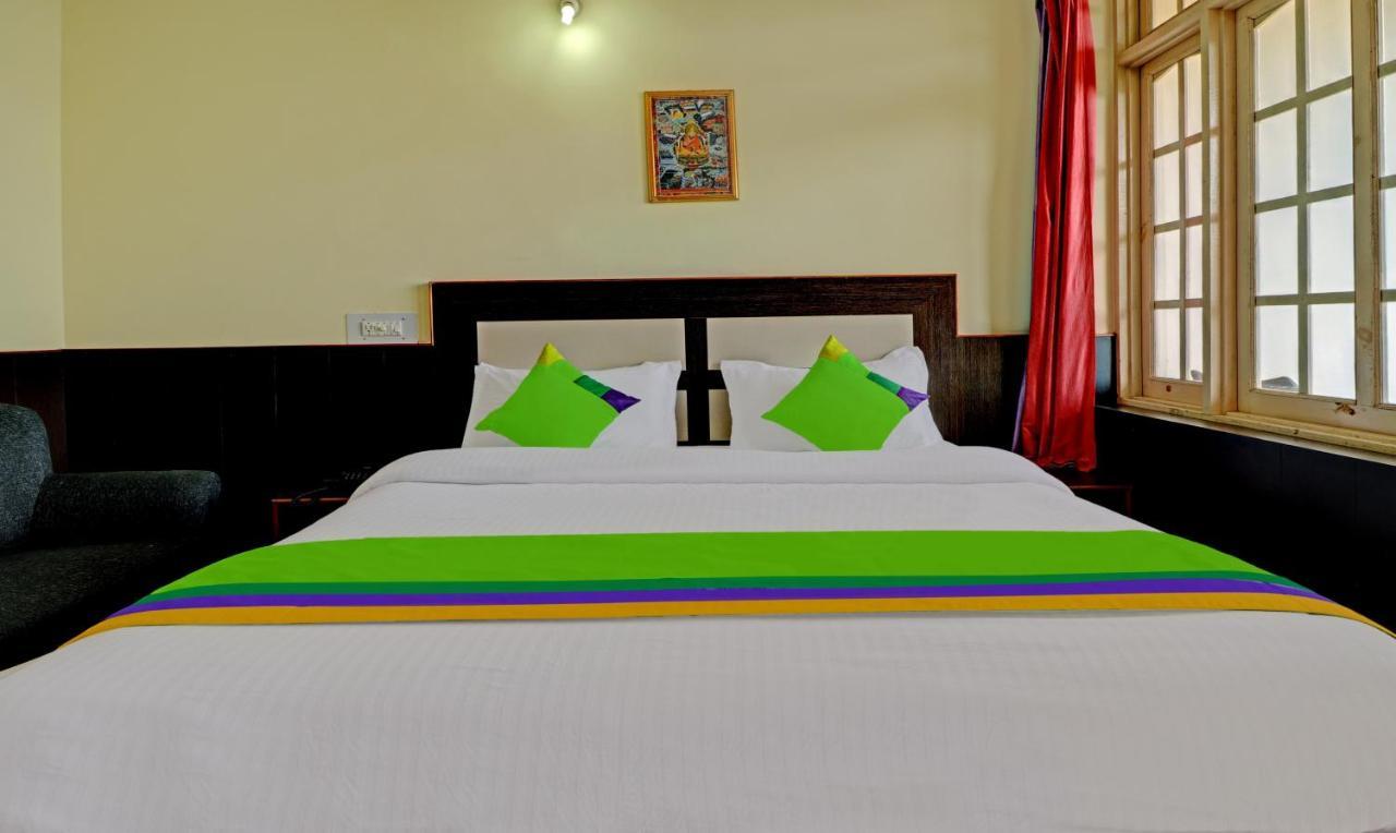 Sky Pie Hotel Dharamshala Esterno foto