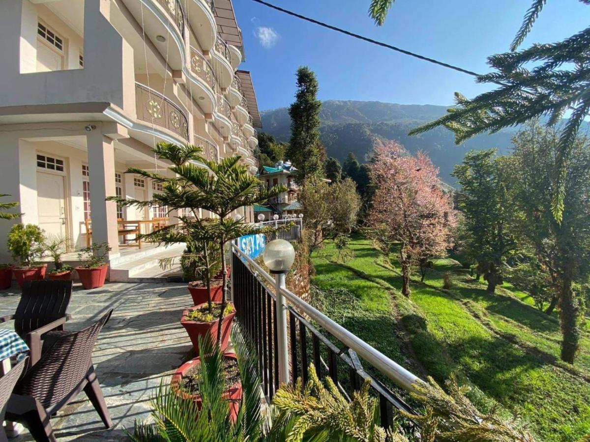 Sky Pie Hotel Dharamshala Esterno foto